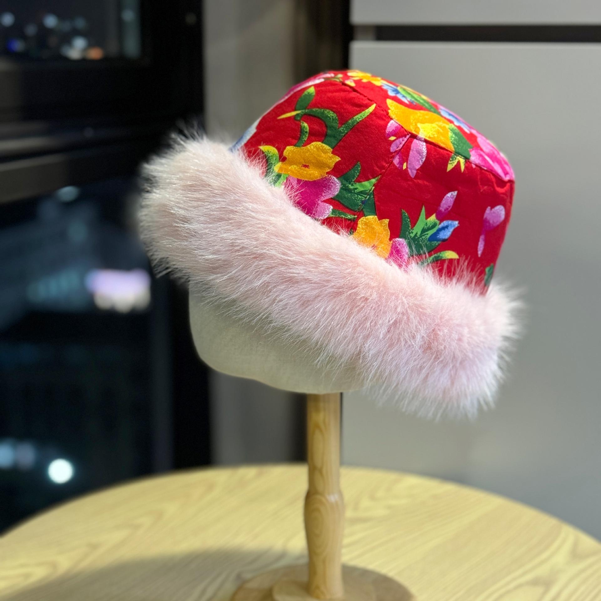 

New Chinese-style Northeast floral plush bucket hat for men and women, thickened and fleece-lined for autumn and winter, warm and ear-protecting Adult54-60Average Size рожевий