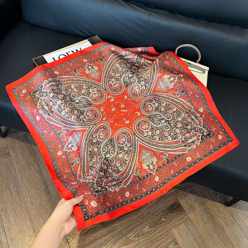 Fashion Black and White Printing Temperament Square Scarf Imitation Silk Korean Version Decorative Scarf Scarf Professional Decorative Shawl Silk Scar