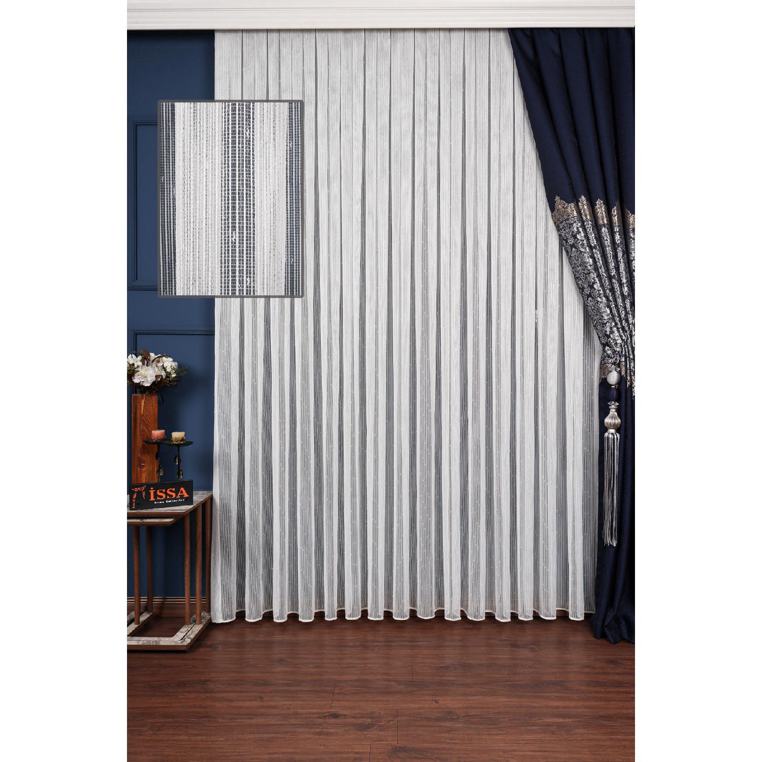 

Клубничный узор пойнт серебристый (частые складки) (1x3) Самый большой размер X 100 x 250