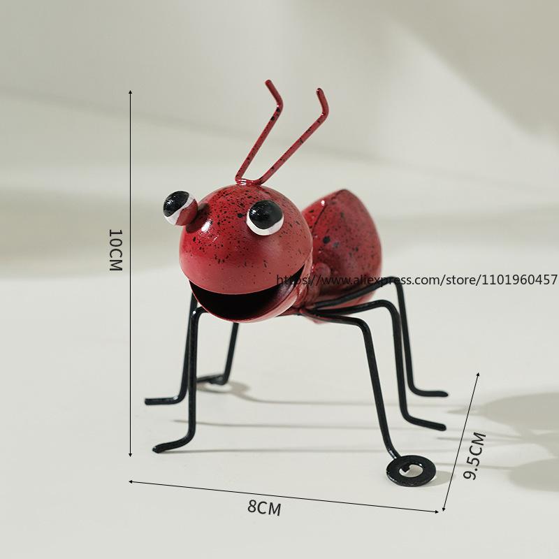 Garden Courtyard Decor: Rustic Animal Ant Figurine Photo Prop Creative Wrought Iron Wall Hanging