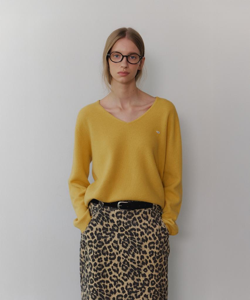 IULAI Flam V-Neck Pullover Yellow