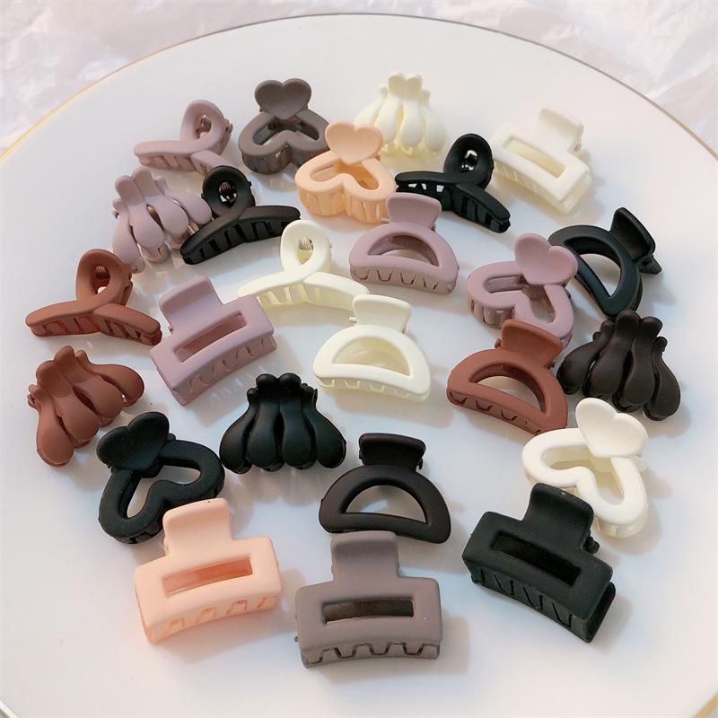 Frosted Butterfly Hairpin: Small Shark Clip for Half-Tied Hairstyles