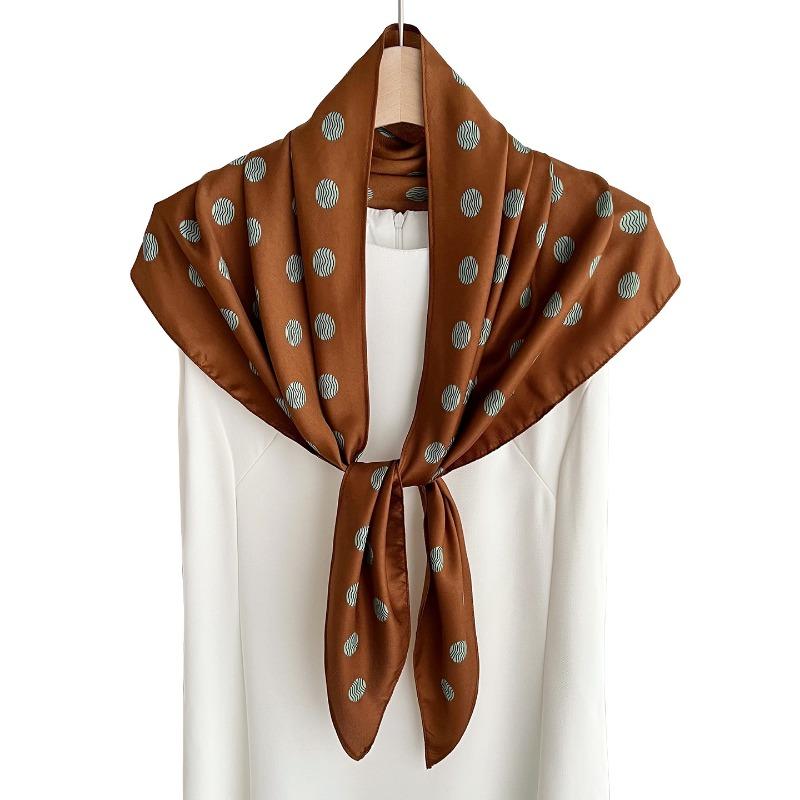 Classic Polka Dot Triangle Scarf Women Spring Summer Versatile Decorative Fashion Scarf