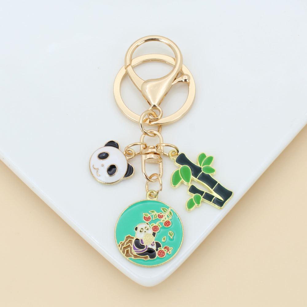 Eiffel Tower & Statue of Liberty Souvenir Keychain - World Scenery Gift Pendant