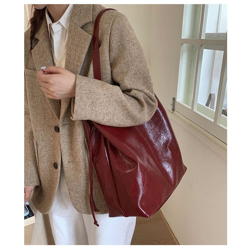 IELGY Ladies Tote Bag Retro Large Capacity All-Match Simple One-Shoulder Commuter Underarm