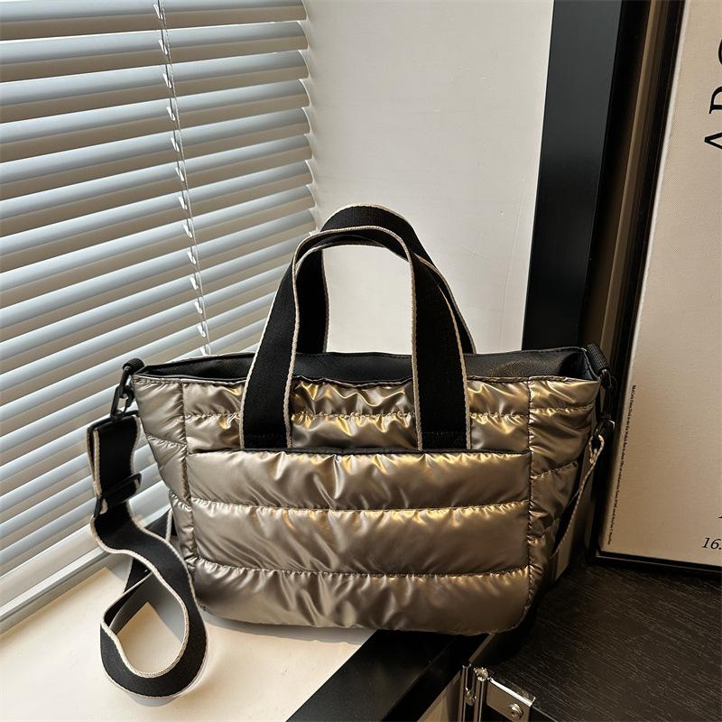 Trendige Modehandtasche Damenhandtasche Herbst und Winter neu Baumwolltasche mit großer Kapazität einfache Schulter-Tragetasche