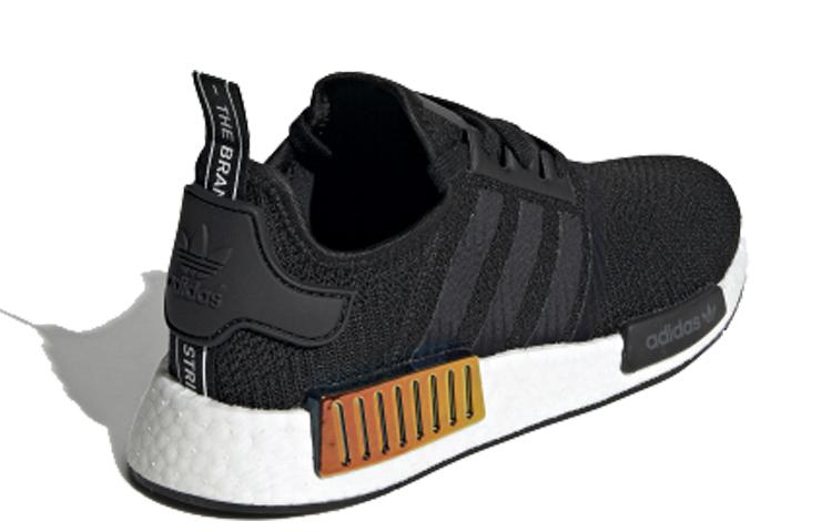 adidas Originals Wmns NMD_R1 'Metallic Plugs - Core Black' EE5172