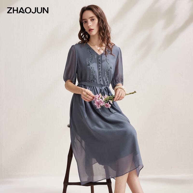 Women s Mulberry Silk V-Neck Embroidered Dress L