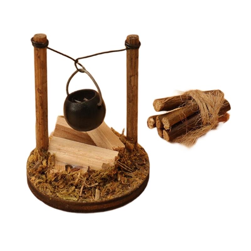 

Miniature Pastoral Life Garden Scene for Dollhouses Home Decors Enthusiasts 1/6 1/12 Creative Dollhouses Stove Broom Set