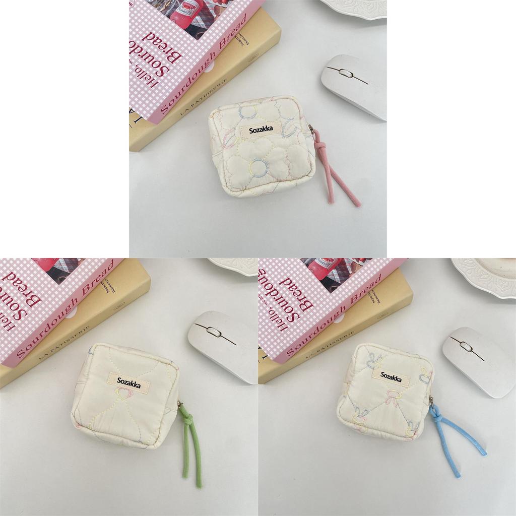 Portable Foldable Polyester Feminine Hygiene Bag With Soft Material For Travel And Outdoor Use