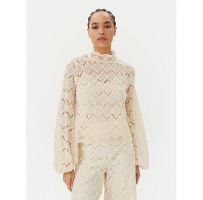 Tops – Blouses & Shirts
