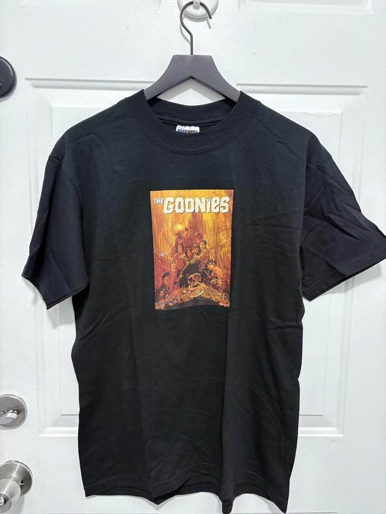 The Goonies Shirt Mens Medium Black Jerzees Heavyweight Movie Poster Tee Unisex T-Shirt L