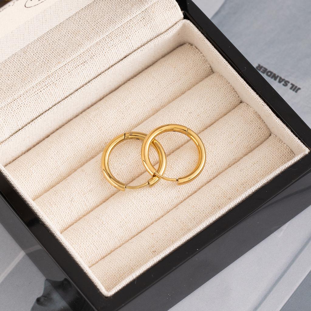 Retro Gold Plain Ring Earrings Simple Light Luxury Stainless Steel Stud Earrings Daily Commuting Premium Ring Earrings