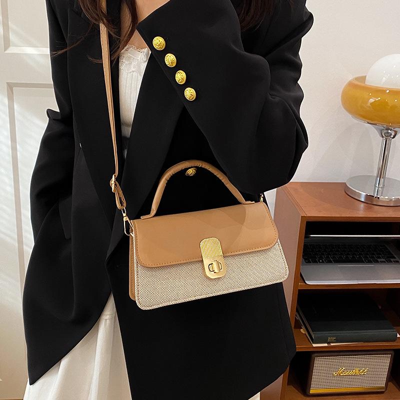 Textured Small Bag, Women's Commuter Bag, Popular Style, Versatile Crossbody Bag, Contrasting Color Single Shoulder Armpit Small Square Bag