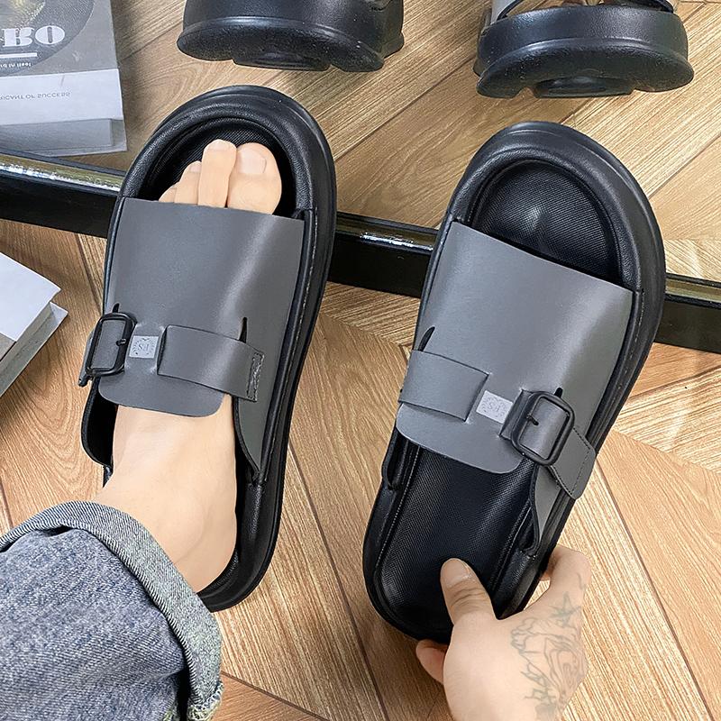 Men's summer slippers with anti slip and anti odor soft bottom casual beach beach wear suitable teenagers' sports Haken sandals