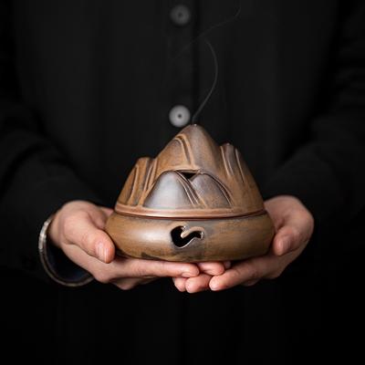 Yuan Shan Keramik-Räuchergefäß im antiken Stil, bergeförmiges Indoor-Aromatherapie-Brenner-Ornament