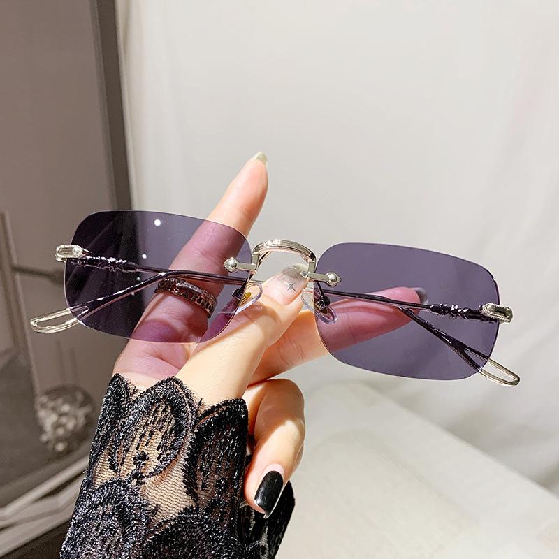 Rimless Photosensitive Color-Changing Anti-Blue Light Reading Glasses for Elderly - Internet Sensation