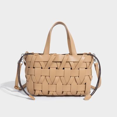 2025 New Fashionable Handmade Woven Women's Handbag, Niche High-End Large Capacity Single Shoulder Crossbody Small Square Bag