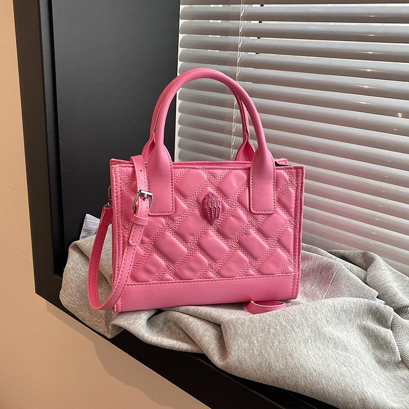 New high-end bag Snakehead embroidery thread killer bag portable shoulder women's bag