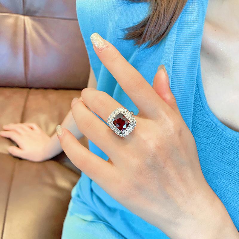 Lindon Classic Copper Alloy Zircon Ring Ladies Jewelry Wedding Promise Party Gift