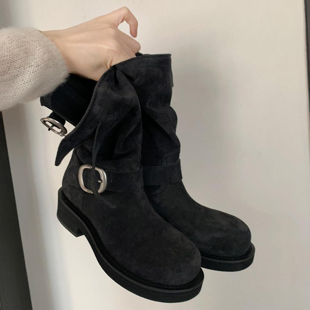 Rindslederversion Traubenmutter gleiche Retro-Metallschnalle Western-Cowboystiefel runde Spitze schwarz Lokomotivstiefel Damenstapel kurze Stiefel