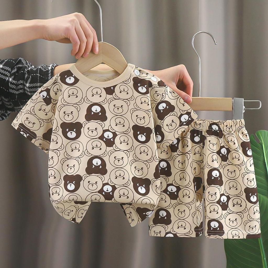 Toddler's Summer Bear Print T-shirt and Shorts Set