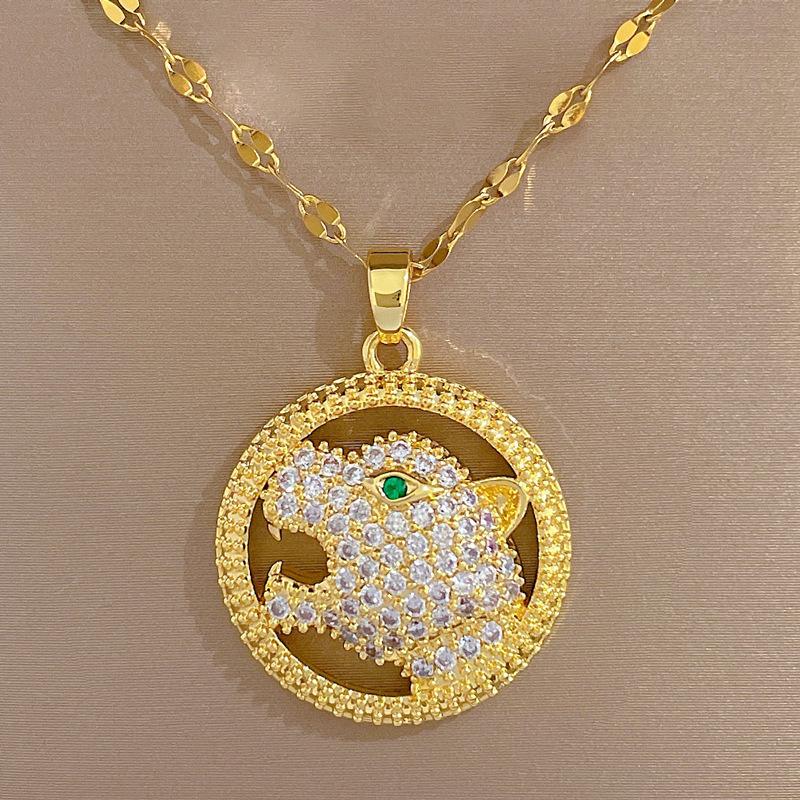 Ring Leopard Head Necklace Earrings Set Light Luxury Slightly Inlaid Personalized Temperament Banquet Earrings Necklace Combination