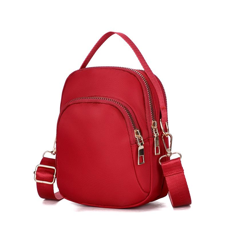 IELGY Ladies lightweight nylon messenger bag change headphone jack design