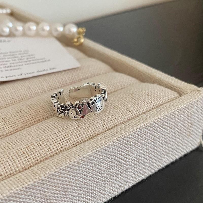Fashionable Heart Shaped Adjustable Ring For Women Stylish Silver Jewelry Piece