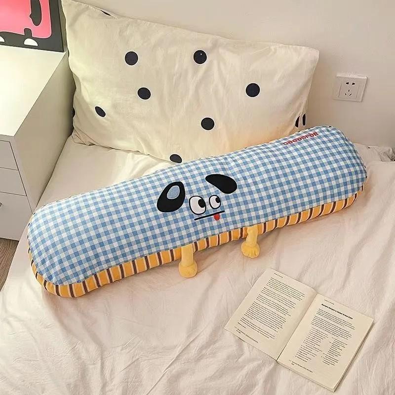Fashionable And Comfortable Creative Plaid Long Pillows for Side Sleeping in The Bedroom, Perfect for in Dorms