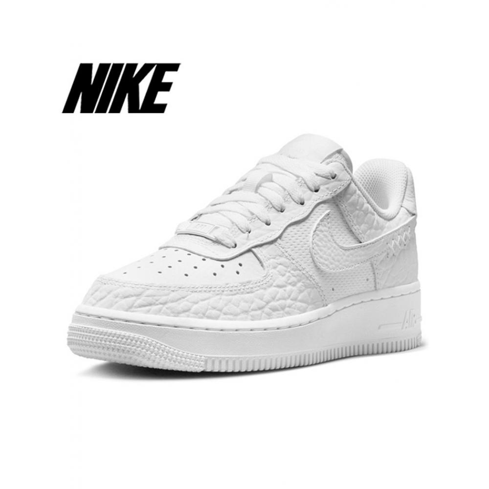

Женские кроссовки Nike Air Force 1 07 Dz4711 100 245