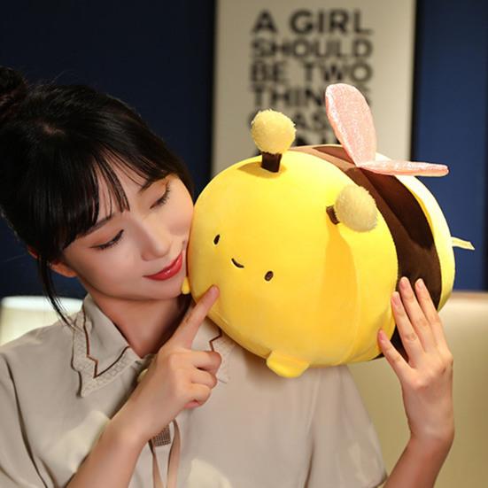 Almofada de Pelúcia de Abelha Macia Segura Brinquedo de Animal de Pelúcia Design Criativo Versátil Boneca para Decoração de Casa Hora da Sesta