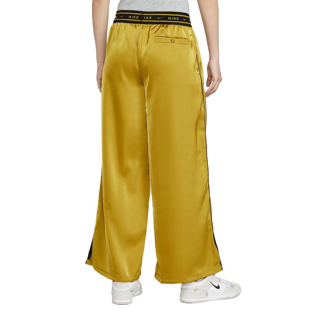 Nike Casual Pants Women's Peat Moss Yellow/Black Moderate Straight Fit Pants IH1327-322