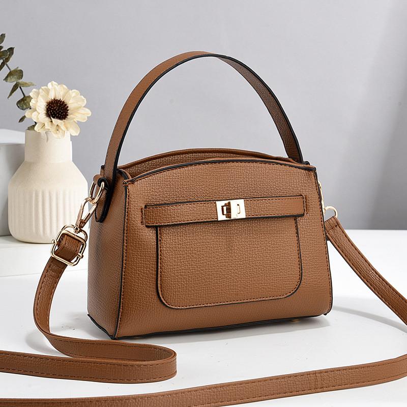 Chic Summer Small Square Bag For Women In Trendy Color Block Soft Leather With Zipper Closure