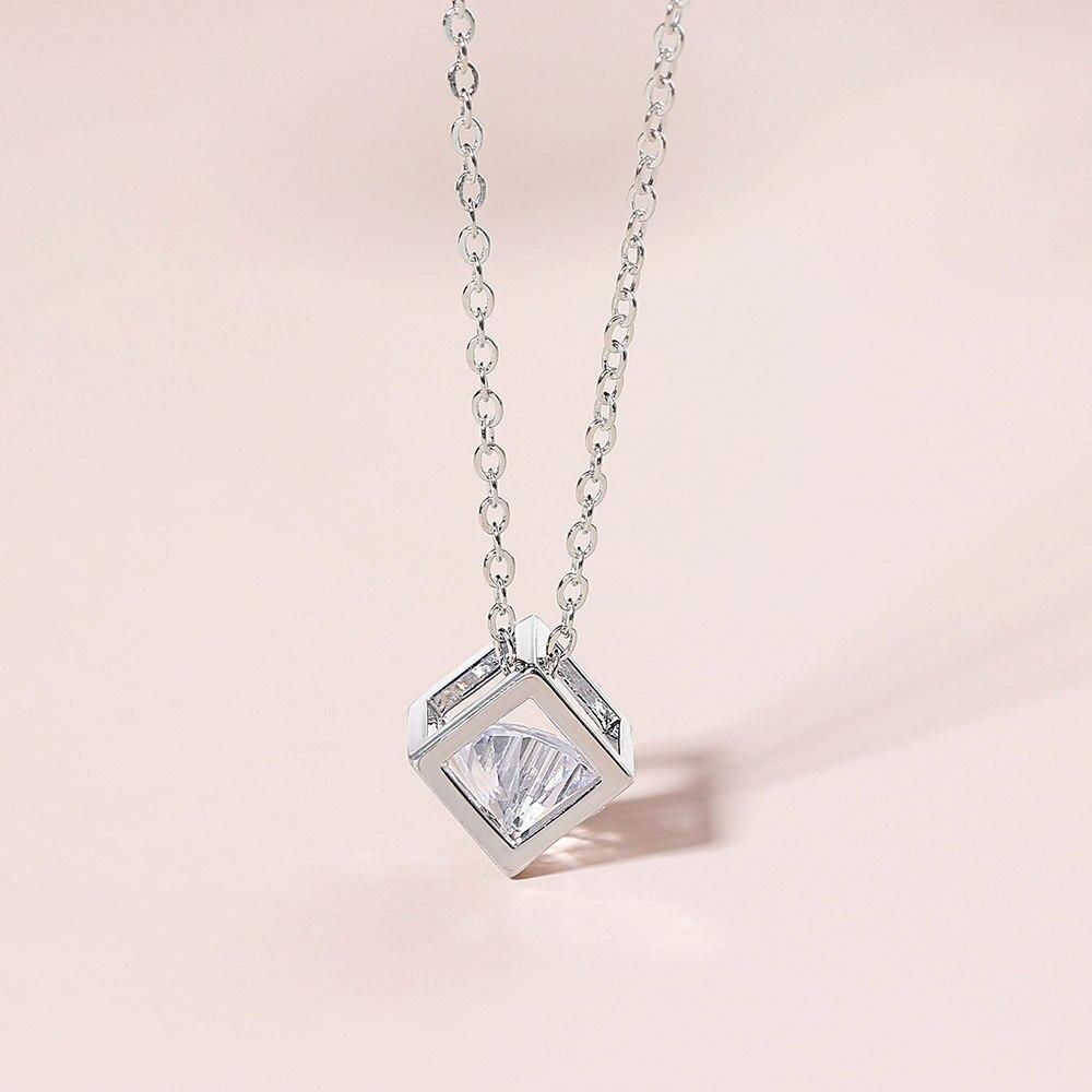 Top Quality Hollow Out Cube Crystalline Rose Gold Color Color Pendant Necklaces Jewelry Austrian Crystal Stone Zyn279 Zyn425Fashion Pendant
