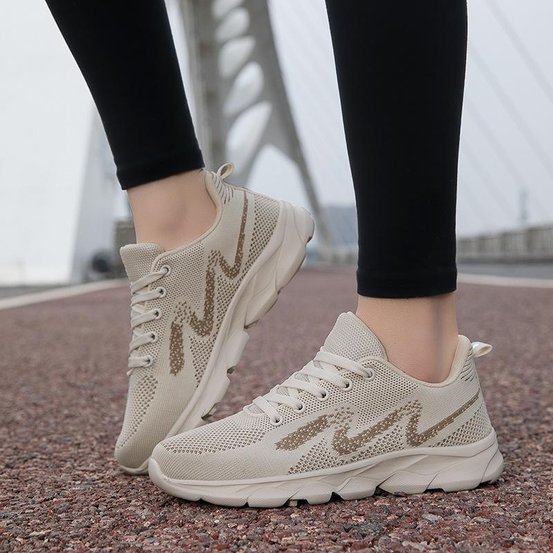 Fashion Women's Shoes Are Super Light and Easy To Wear, Not Tiring Feet, Mesh Shoes, Outdoor Sports, Breathable and Non-slip Women's Shoes