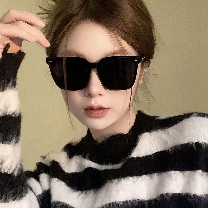 Fashion Street Sunglasses Women'S High-End Sunglasses Show A Small Face, Anti-Ultraviolet Polarized Sunglasses Men'S Driving Sunscreen Glasses