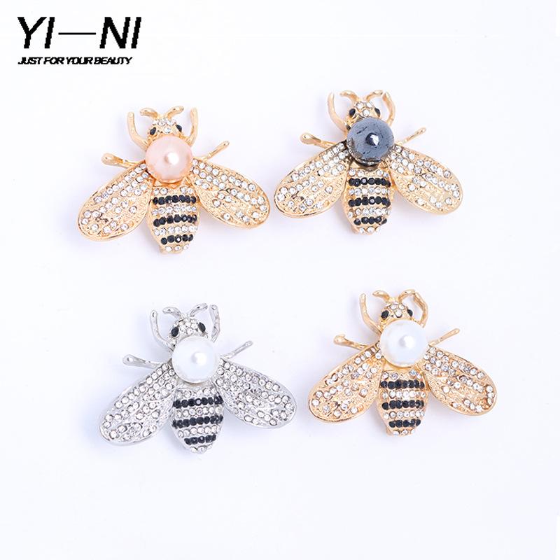 Pearl Bee Brooch Anti-light Diamond Insect Brooch Premium Niche Women's Pin with Accessories