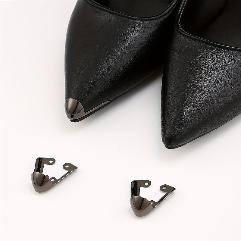 1 Paio di Puntali Metallici Anti-Calcio Puntali Durevoli in Ferro Protezione Tallone Vestibilità Sicura Decorazioni Accessori Scarpe per Tacchi Alti
