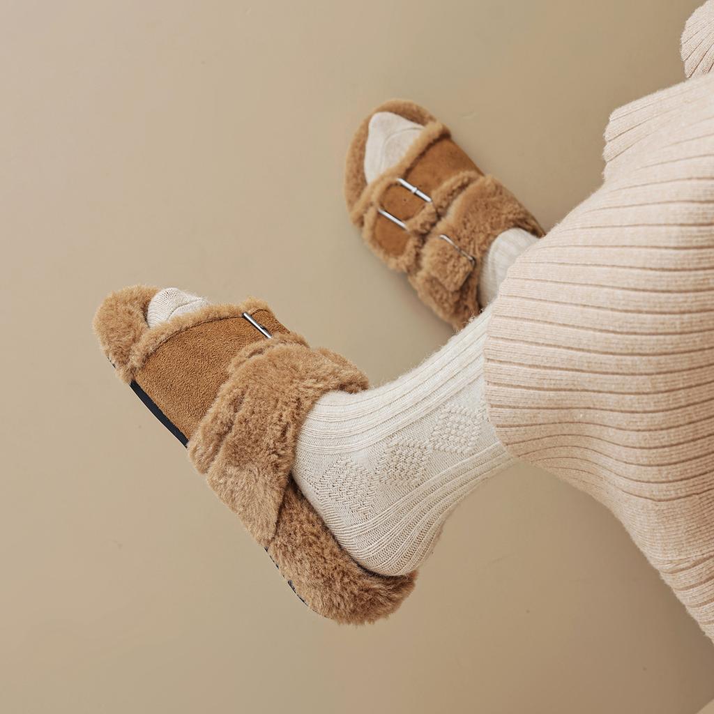 Thick-bottomed leather fluffy slippers for women's winter wear with velvet cotton mops