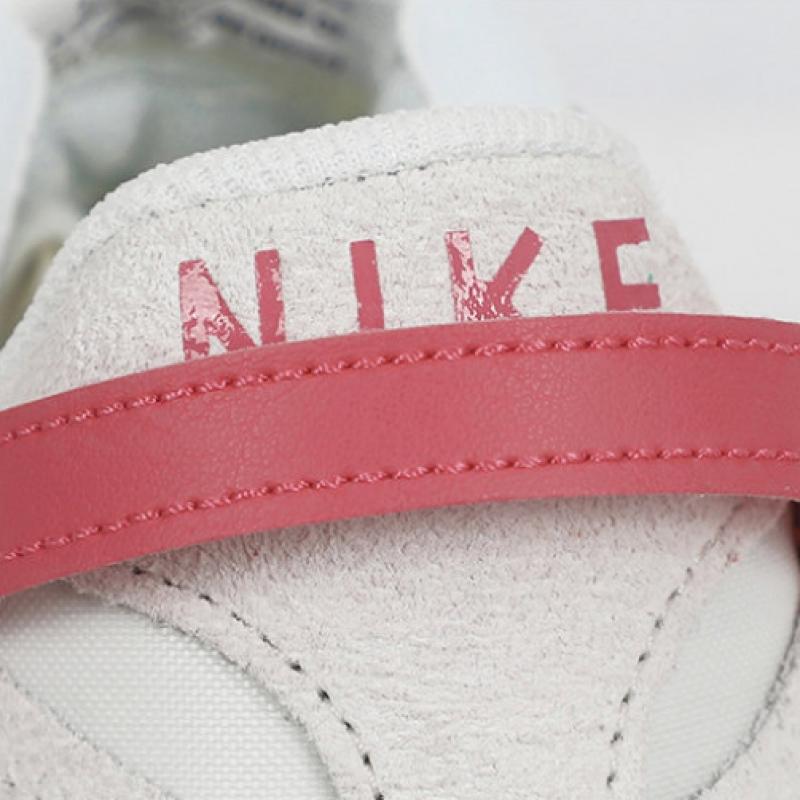 Nike W Sneaker Waffle Debut