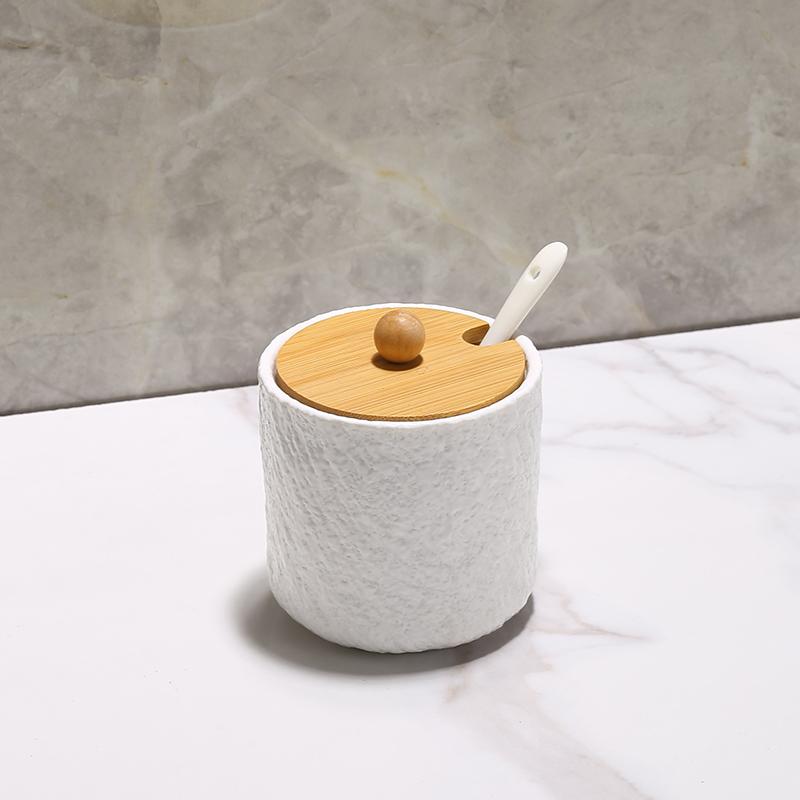 Kitchen Ceramic Seasoning Jar Seasoning Box Kitchen Chili Salt Sugar Jar MSG Pepper Seasoning Box Tableware