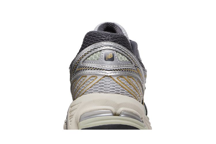 New Balance 860v2 'Rain Cloud Magnet'