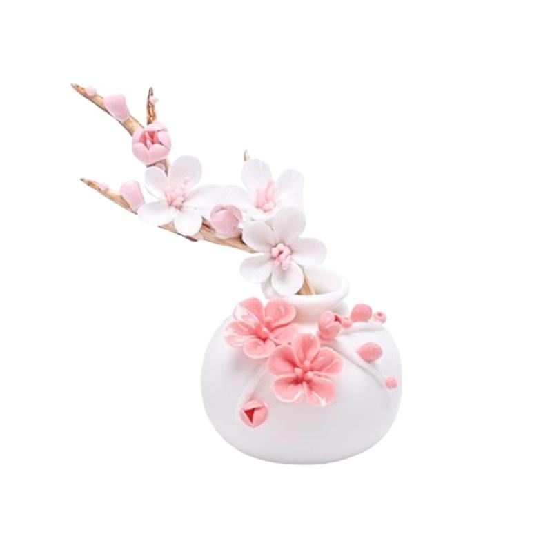 Ceramic Hand-molded Plum Blossom Vase Jadeite Porcelain Warm Transparent Decorative Fresh and Delicate Flower Vase Decorative
