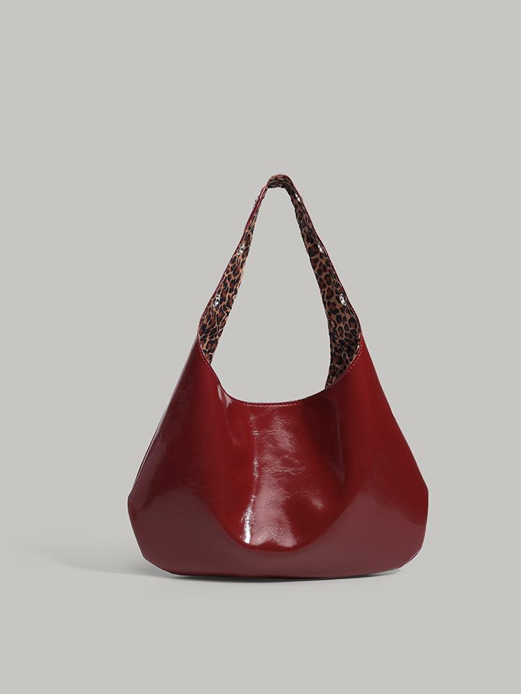 

Premium sweet and cool two-sided back shoulder bag retro Spice Girl leopard print handbag women s commuter versatile tote big bag красный