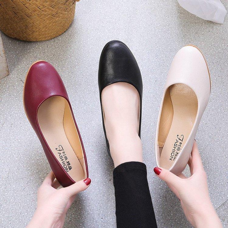 2025 Spring New Low-heeled Flat-soled Women's Shoes Soft Leather Soft-soled Korean Version Fashion Round Head Foot Shoes