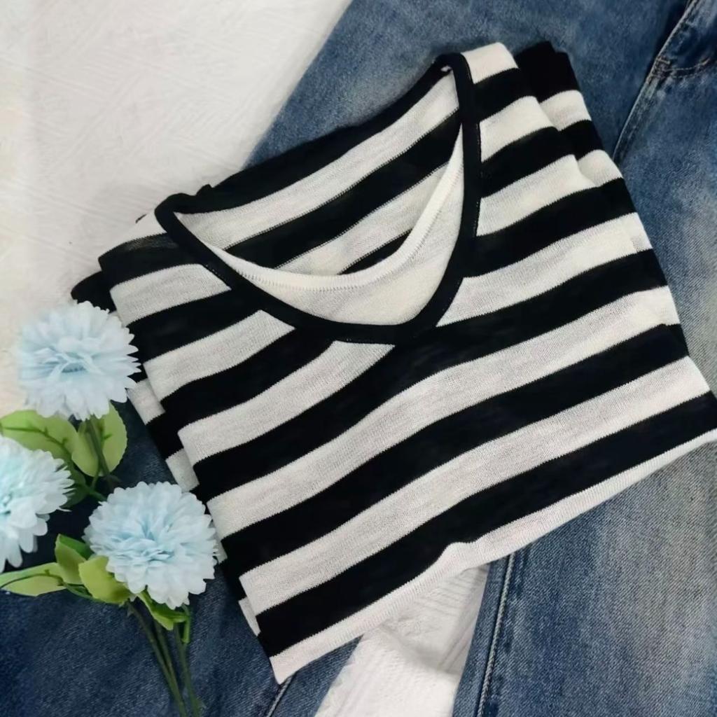 Two-piece V-neck Short-sleeved Summer Women's Loose-fitting Slimming Thin Style Cover-up Sleeveless T-shirt Top Knitted Sweater