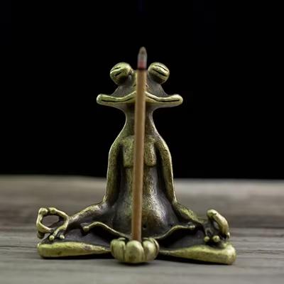 Antique Bronze Yoga Frog Backflow Incense Burner Meditation Vintage Brass Zen Incense Sticks Holder for Home Decor Ornaments