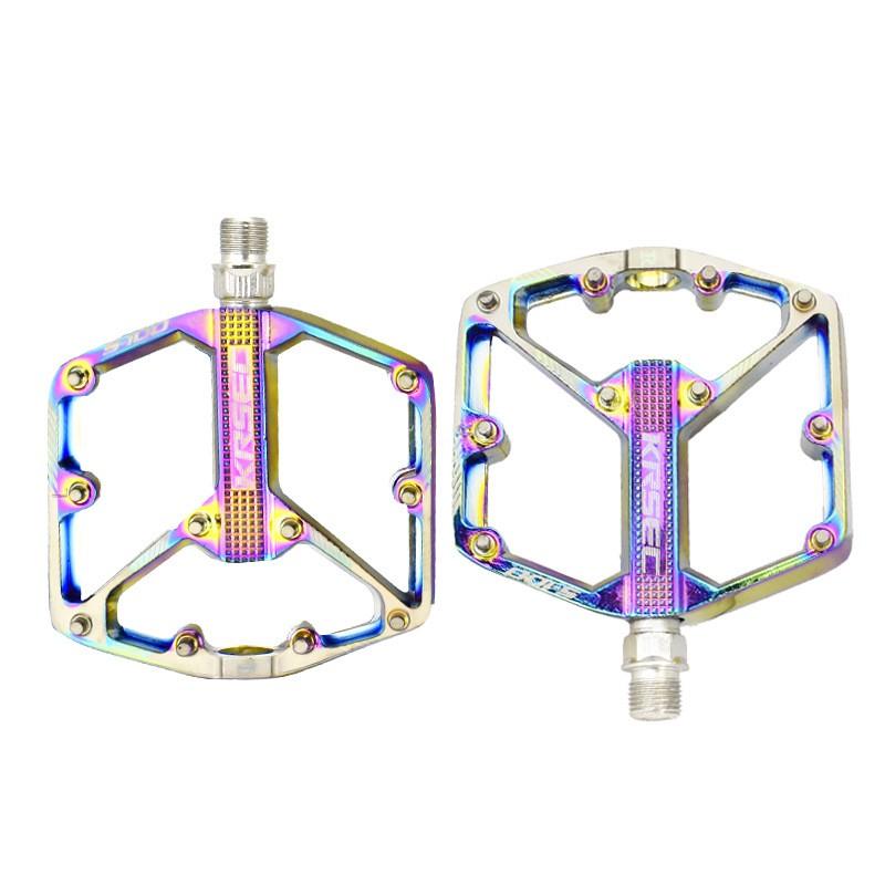 Aluminum Alloy Mountain Bike Pedals With Anti-Slip Surface Lightweight Off-Road Cycling Footrests Triple Bearing Design