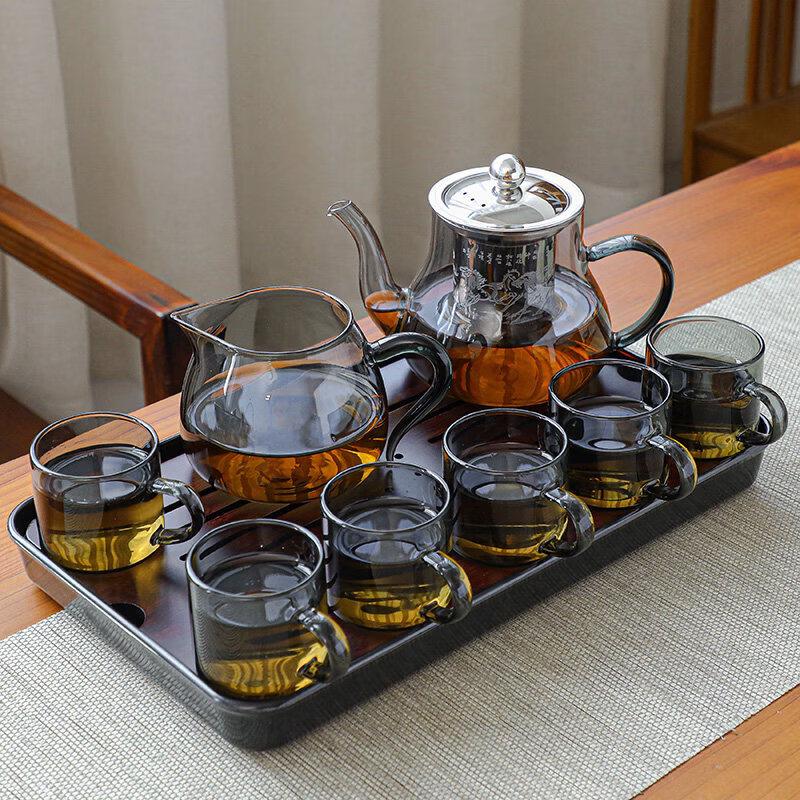 Chinese Heat-Resistant Glass Gongfu Tea Set with Automatic Water Supply